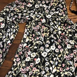 LC by Lauren Conrad Floral Blouse M